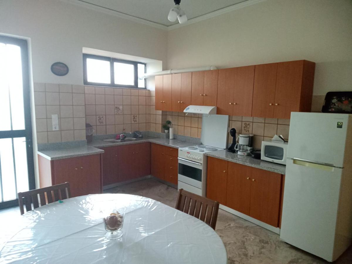 Tom House 1 Apartment Filiatra